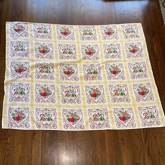Vintage mid century Pennsylvania Dutch yellow, red & green small tablecloth - Picture 1 of 10